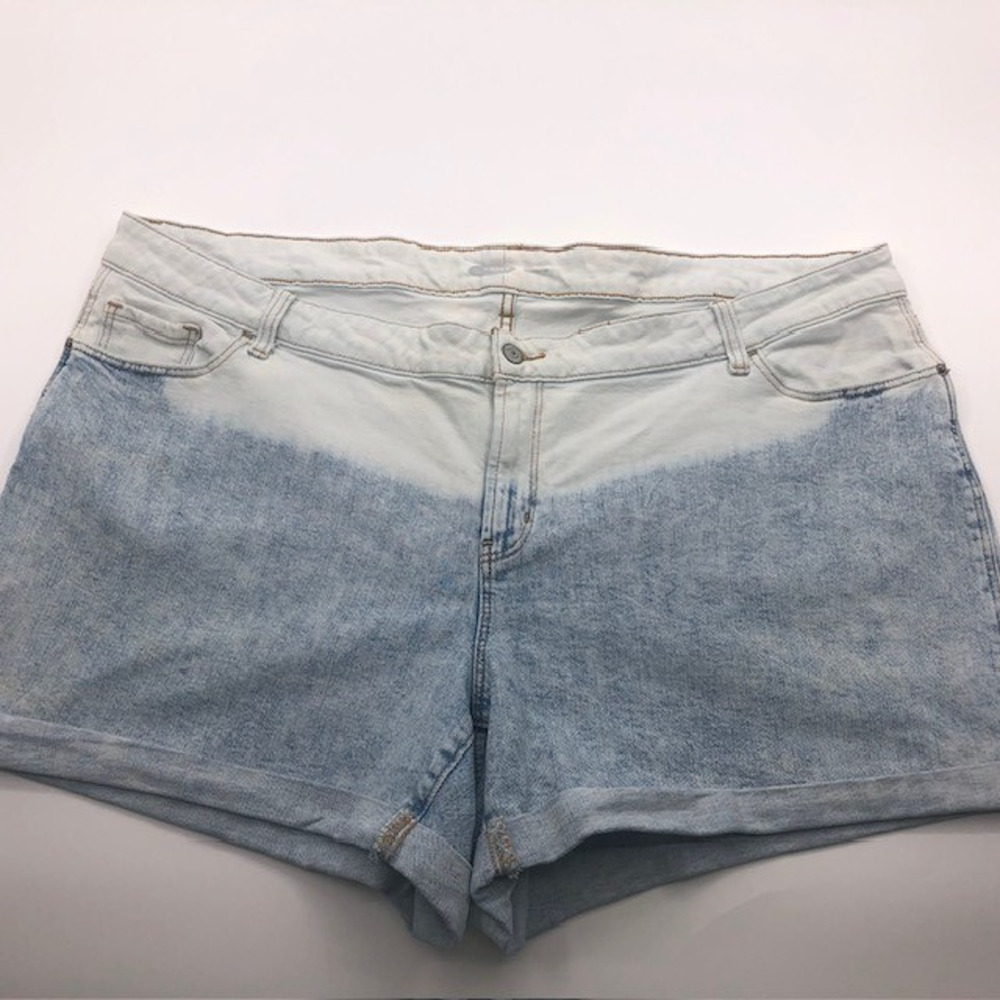 Old Navy Boyfriend Tie Dye Shorts - Size 22